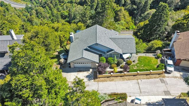 23243 Sunrise Way, Crestline, CA 92325