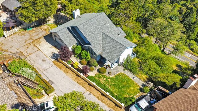 23243 Sunrise Way, Crestline, CA 92325