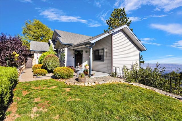 23243 Sunrise Way, Crestline, CA 92325