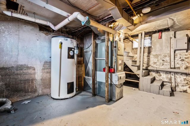 68 Whiting Street, Hamden, CT 06514