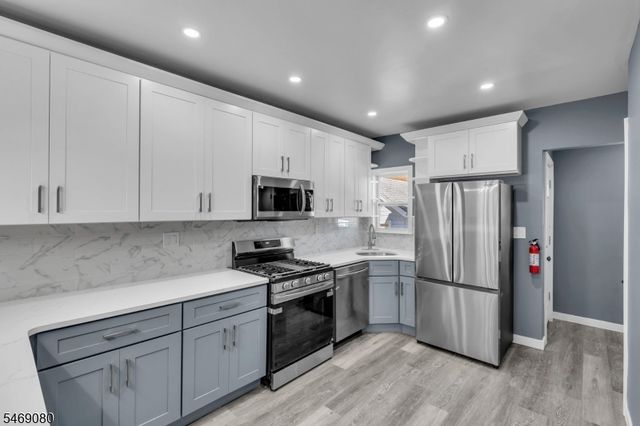508 W 3Rd Ave, Roselle Boro, NJ 07203