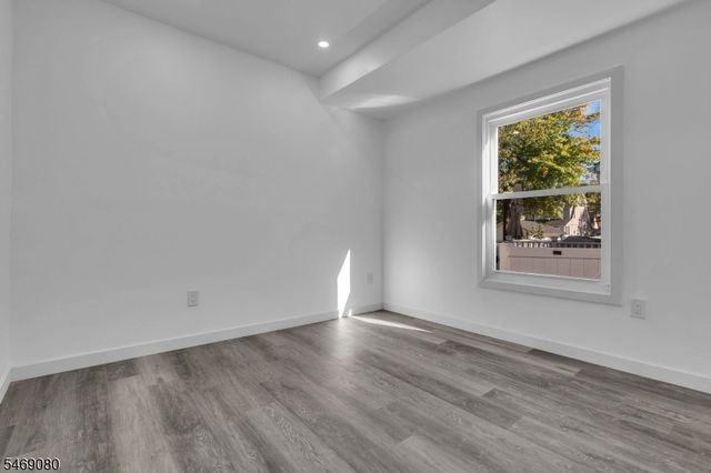 508 W 3Rd Ave, Roselle Boro, NJ 07203