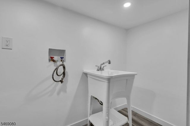 508 W 3Rd Ave, Roselle Boro, NJ 07203
