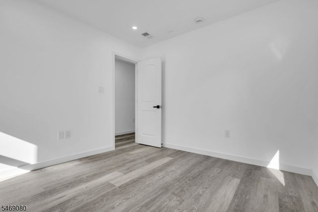 508 W 3Rd Ave, Roselle Boro, NJ 07203