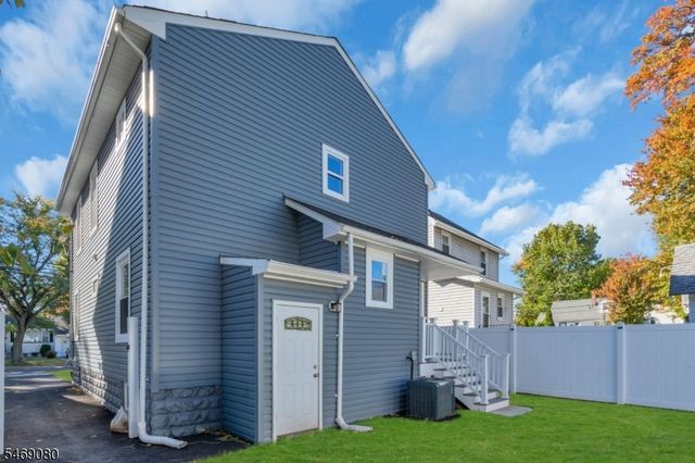 508 W 3Rd Ave, Roselle Boro, NJ 07203