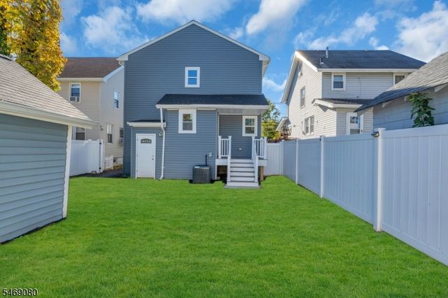 508 W 3Rd Ave, Roselle Boro, NJ 07203