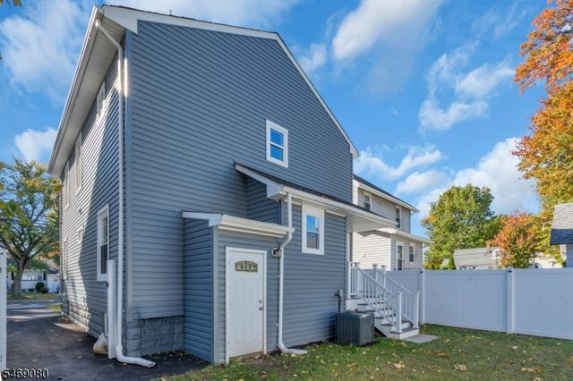 508 W 3Rd Ave, Roselle Boro, NJ 07203