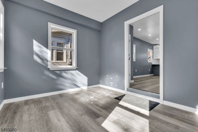 508 W 3Rd Ave, Roselle Boro, NJ 07203