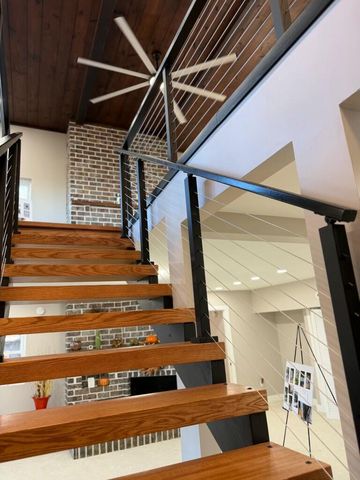 27 Sunset Trail, Portage, IN 46368