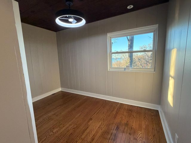 27 Sunset Trail, Portage, IN 46368