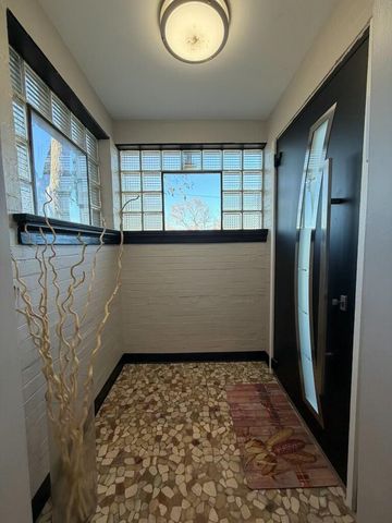 27 Sunset Trail, Portage, IN 46368