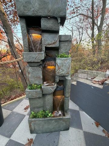 27 Sunset Trail, Portage, IN 46368