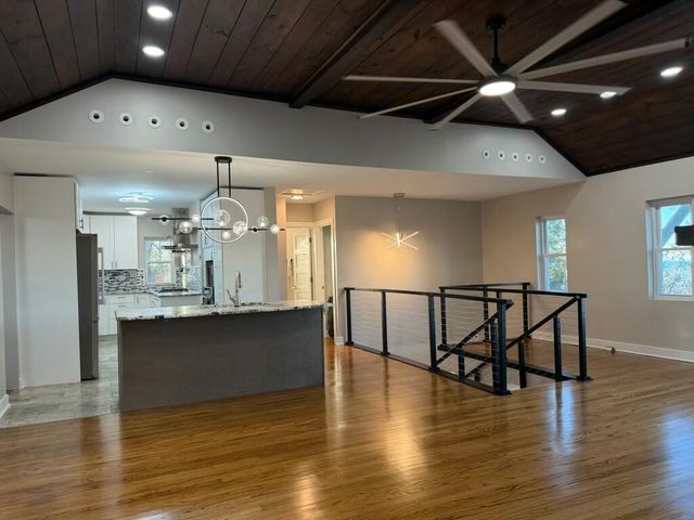 27 Sunset Trail, Portage, IN 46368