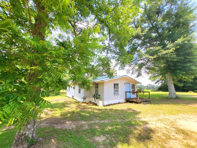8094 Highway 393, Laurel Hill, FL 32567