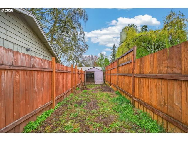 -1 Nw CONNELL Ave, Hillsboro, OR 97124