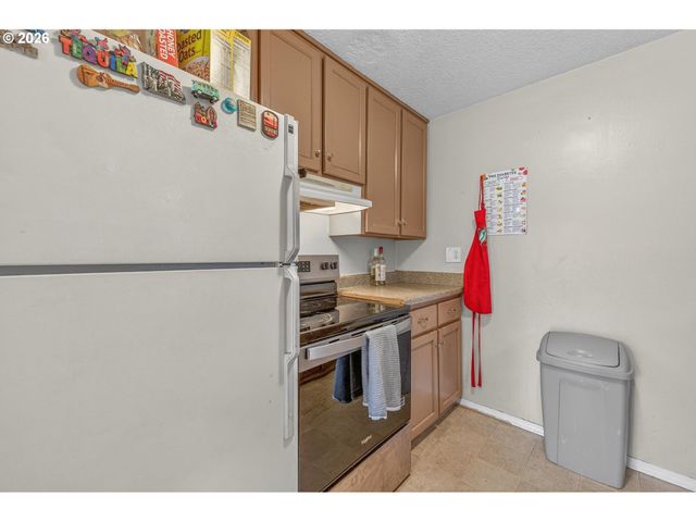 -1 Nw CONNELL Ave, Hillsboro, OR 97124