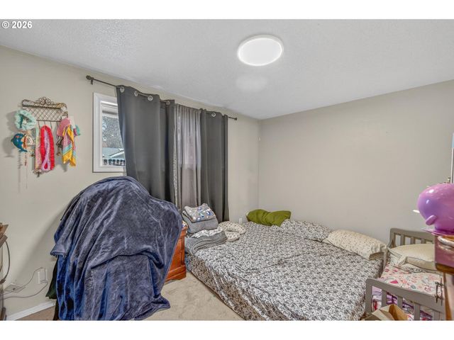 -1 Nw CONNELL Ave, Hillsboro, OR 97124