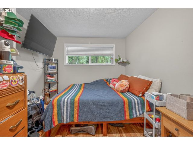 -1 Nw CONNELL Ave, Hillsboro, OR 97124