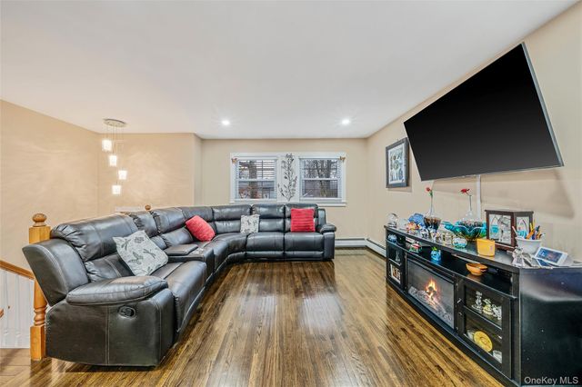 508 Nostrand Avenue, Central Islip, NY 11722