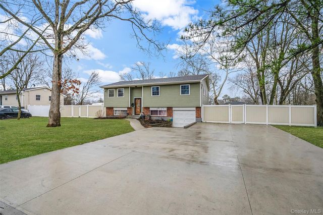 508 Nostrand Avenue, Central Islip, NY 11722