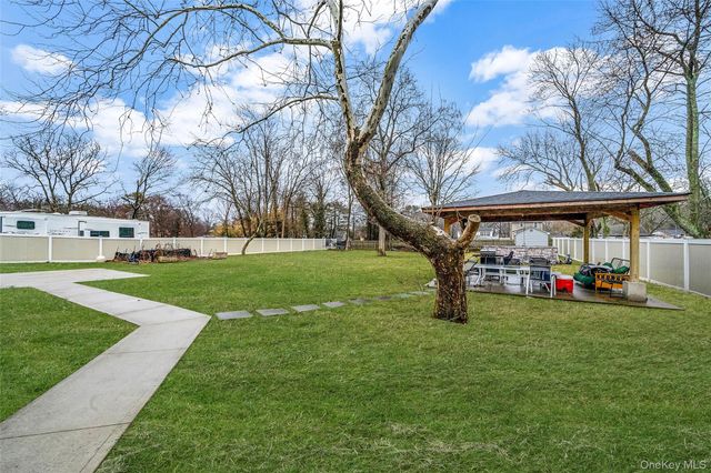 508 Nostrand Avenue, Central Islip, NY 11722