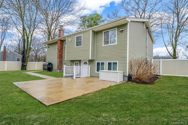 508 Nostrand Avenue, Central Islip, NY 11722