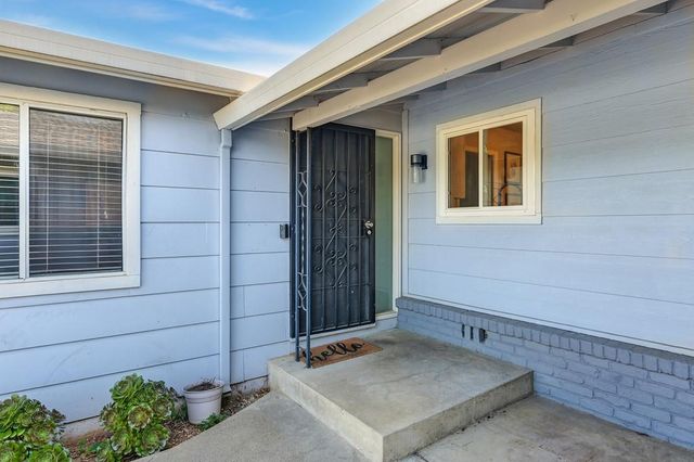 10261 Coloma Rd, Rancho Cordova, CA 95670