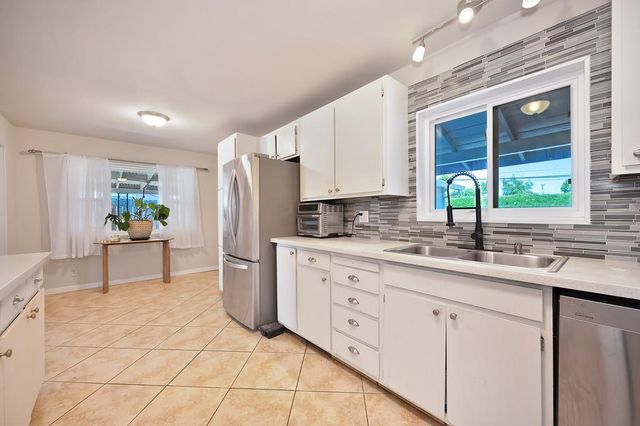 10261 Coloma Rd, Rancho Cordova, CA 95670