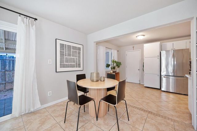 10261 Coloma Rd, Rancho Cordova, CA 95670
