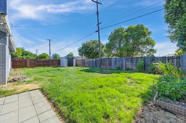 10261 Coloma Rd, Rancho Cordova, CA 95670