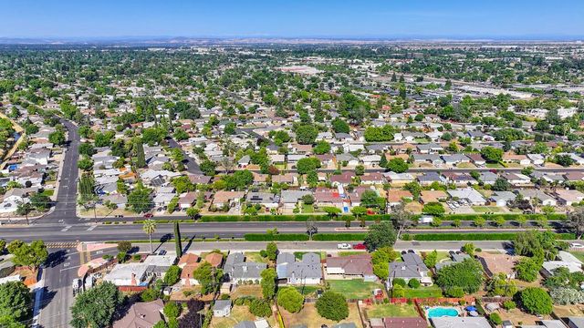 10261 Coloma Rd, Rancho Cordova, CA 95670