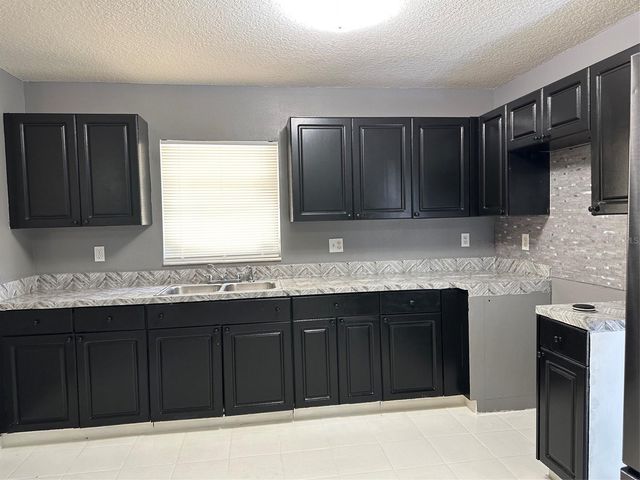 8502 N 17TH STREET, Tampa, FL 33604