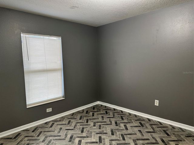 8502 N 17TH STREET, Tampa, FL 33604