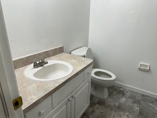 8502 N 17TH STREET, Tampa, FL 33604