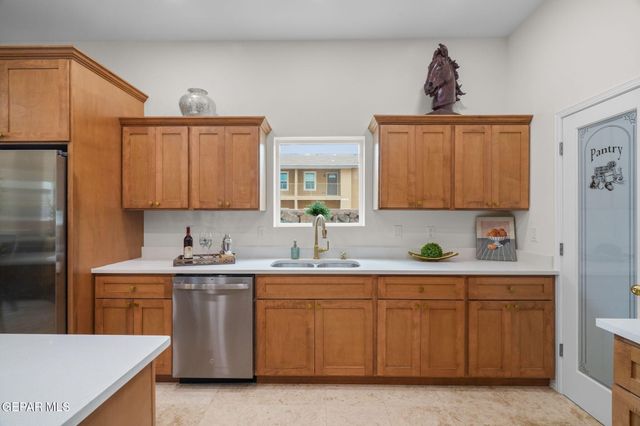 12206 COSTA BRAVA Place, El Paso, TX 79938