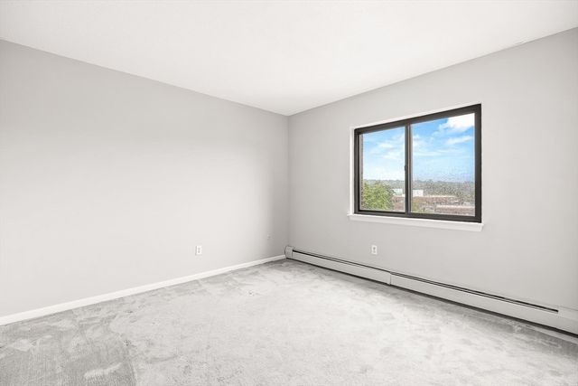 164 Galen Street 61, Watertown, MA 02472