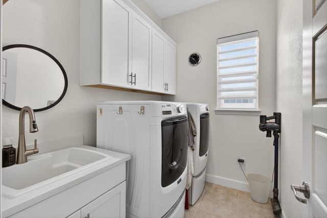 5955 Fallstaff St, Sacramento, CA 95835