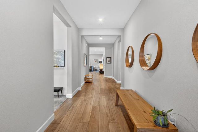 5955 Fallstaff St, Sacramento, CA 95835