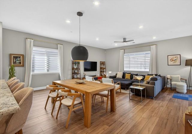 5955 Fallstaff St, Sacramento, CA 95835