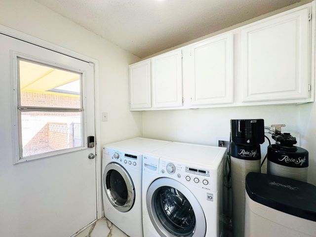 306 Applewood DR, Pflugerville, TX 78660