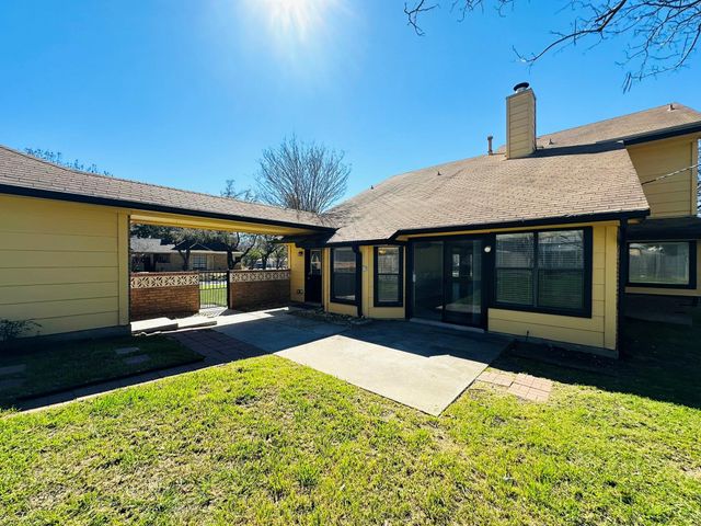 306 Applewood DR, Pflugerville, TX 78660