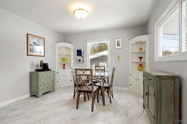 109 Barclay Road, Camillus, NY 13031