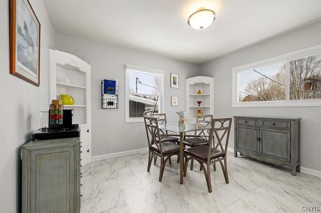 109 Barclay Road, Camillus, NY 13031