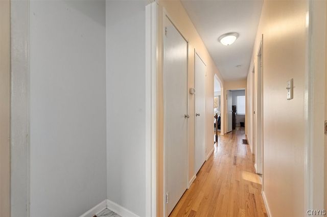 109 Barclay Road, Camillus, NY 13031