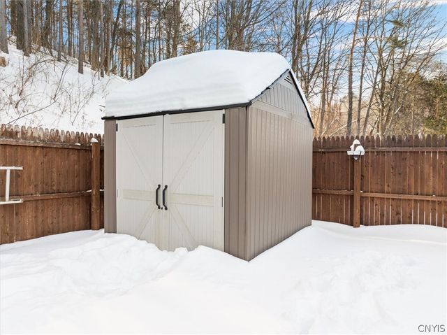 109 Barclay Road, Camillus, NY 13031