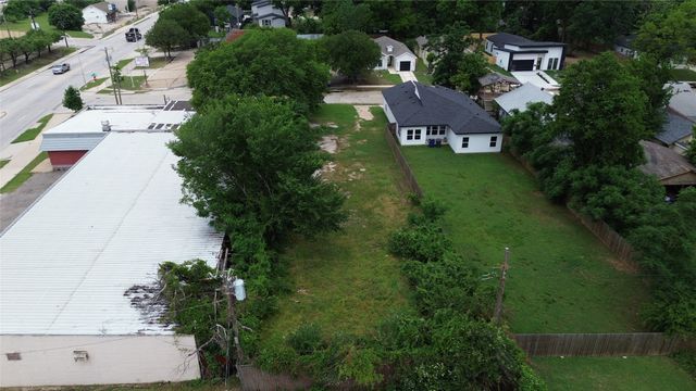 1608 Bannock Avenue, Dallas, TX 75215