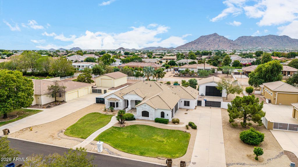 21039 E PUMMELOS Road, Queen Creek, AZ 85142 — photo 2