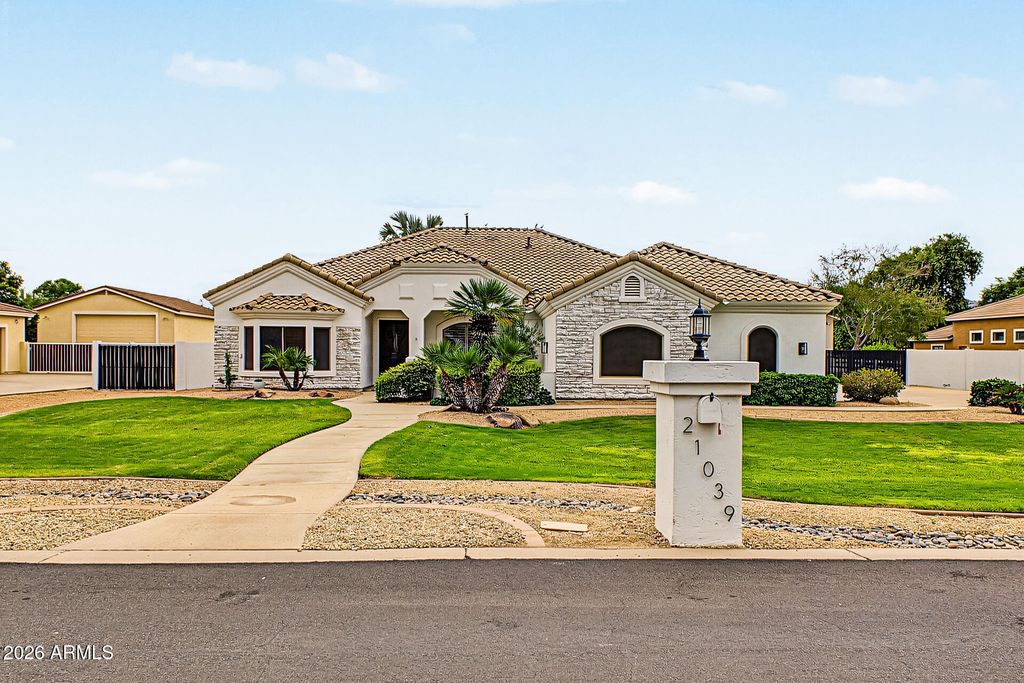 21039 E PUMMELOS Road, Queen Creek, AZ 85142 — photo 3
