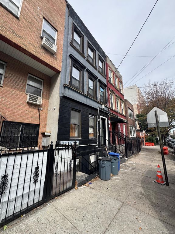 2243 Bathgate Avenue, Bronx, NY 10457 — photo 4