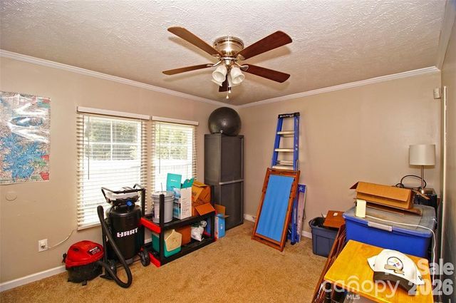 7010 Executive Circle, Denver, NC 28037